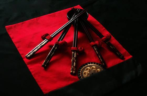 妲己的筷子谁发明的,商朝苏妲己发明了筷子