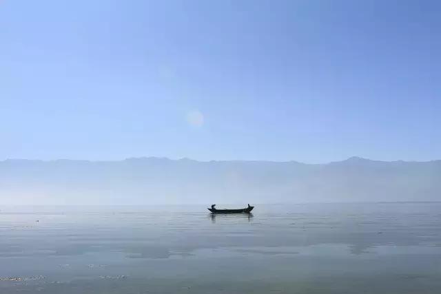 道德经清醒的人生从顺应规则开始,道德经人的财富是天生注定的