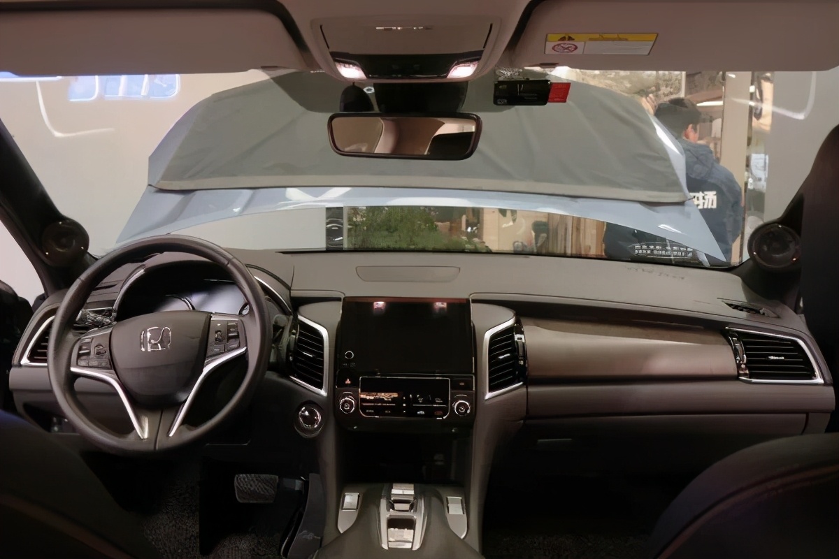 本田冠道用的什么音响,本田冠道舒享版几个音响