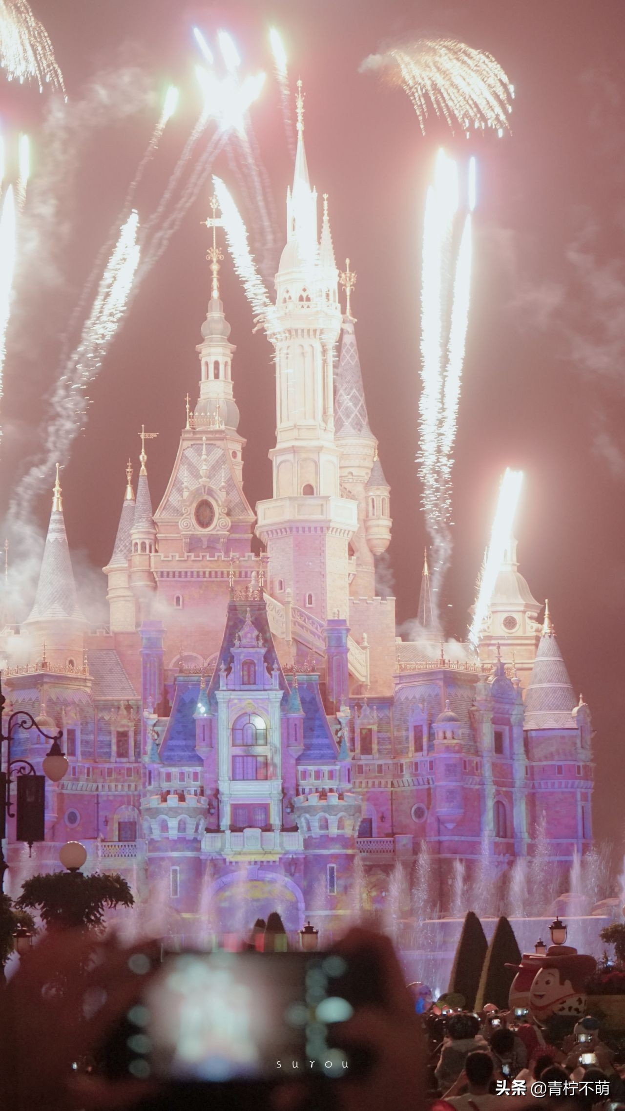 苹果13原装高清壁纸4k全屏无水印,4k超清壁纸1080p无水印全屏苹果