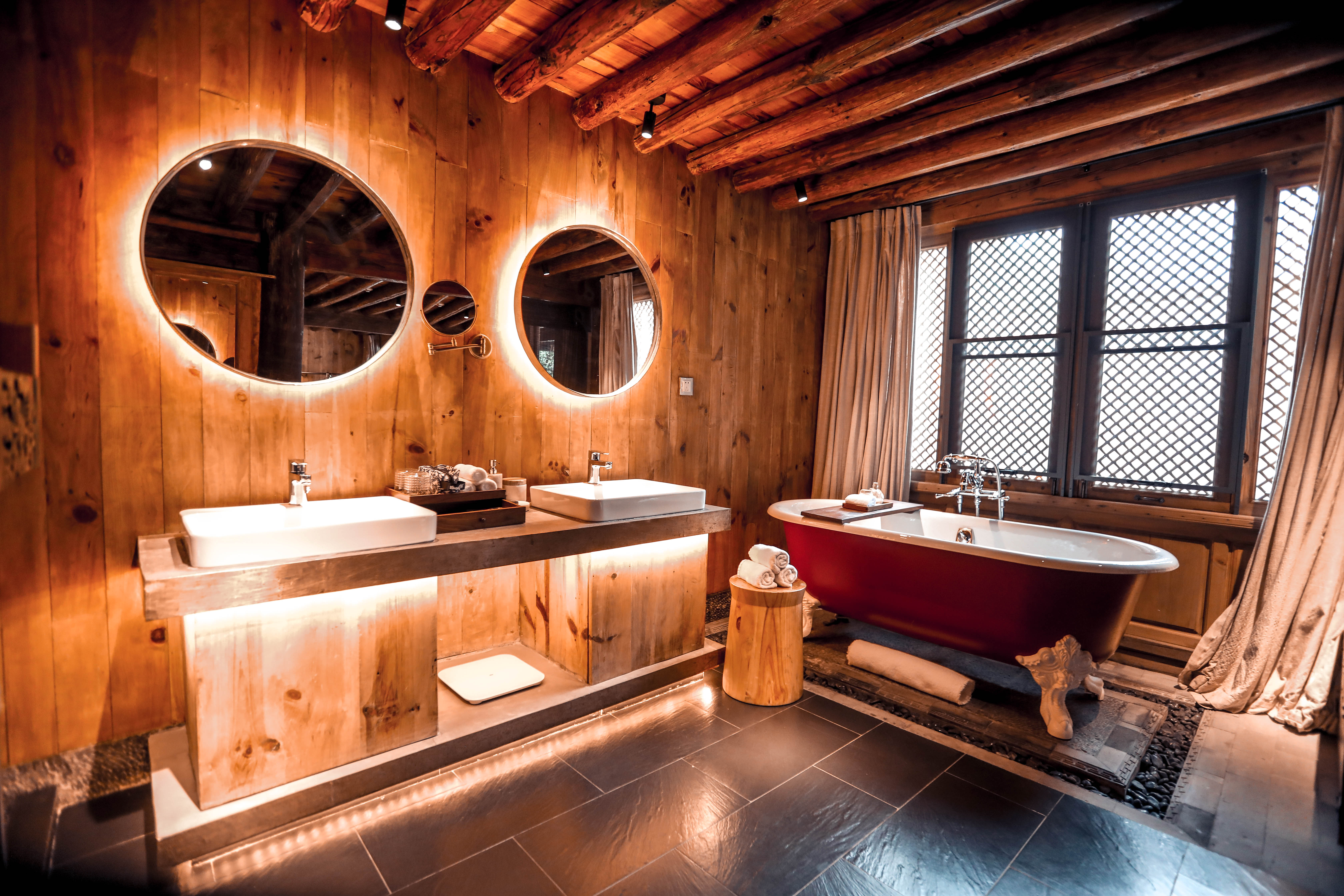 大理旅游酒店该选哪里,大理旅游攻略怎么订酒店