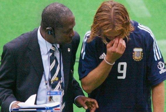 每个球迷心中都会有一个巴蒂曾经威震亚平宁的战神今天51岁了