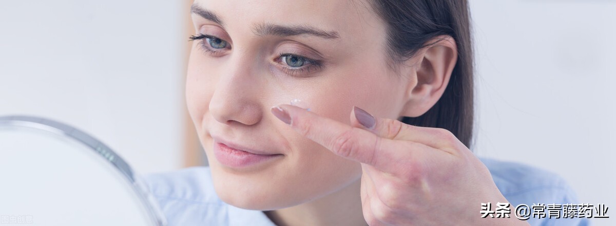 眼睛周围长满了脂肪粒是怎么回事,眼睛周围皮下的脂肪粒怎样去除啊