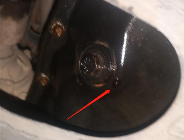 jeep车漏油是什么情况,7万jeep