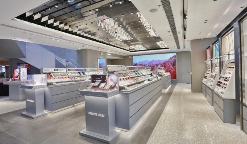 欧莱雅和完美日记营销模式,完美日记打败欧莱雅