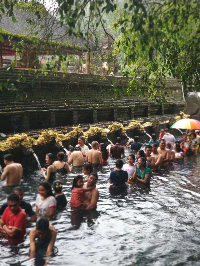 巴厘岛最美的地方是蓝梦岛,蓝梦岛最经典的地方是恶魔的眼泪