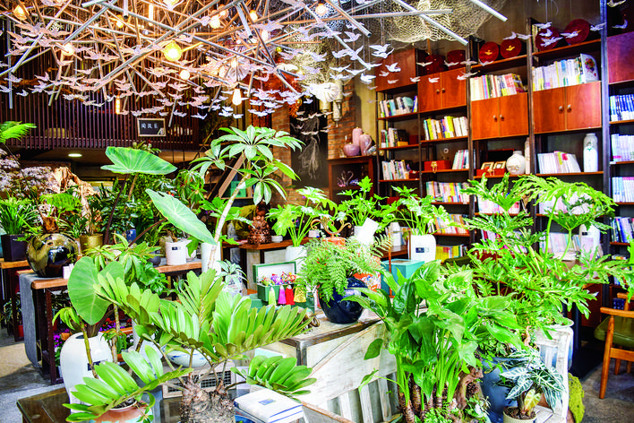 怎样开一家观赏花店,花栈教你如何开一家赚钱的花店