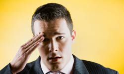 一尴尬就出汗满头大汗怎么治疗,一尴尬就出汗怎么办