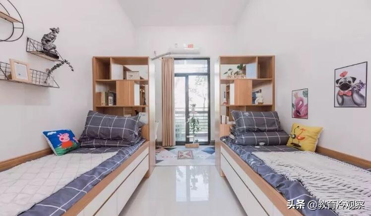 浙江大学迎来2019级新生，开学典礼比清华隆重，住宿条件让人羡慕