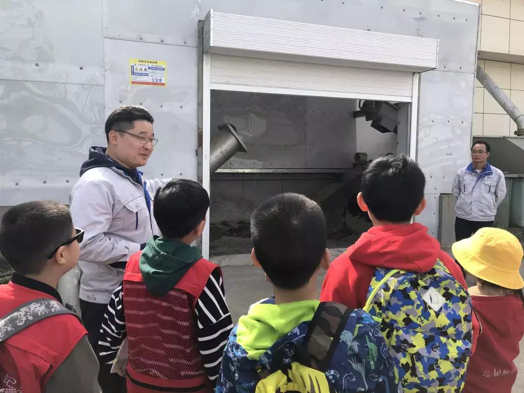 污水处理厂小记者,污水处理厂小朋友参观讲解