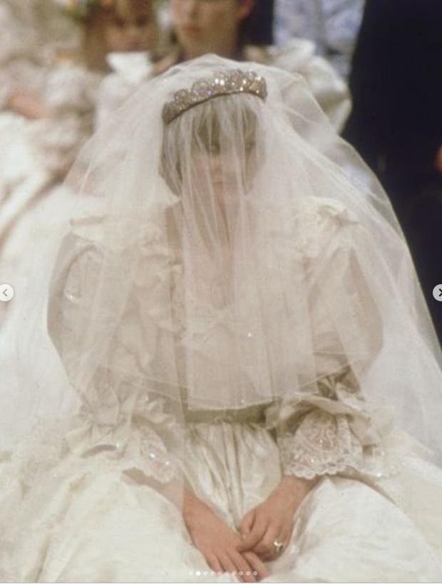 戴安娜王妃穿搭有多大胆,永远的王妃戴安娜