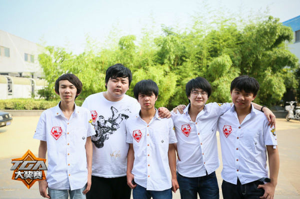 lpl最近四年的冠军,lpl历届冠军回顾