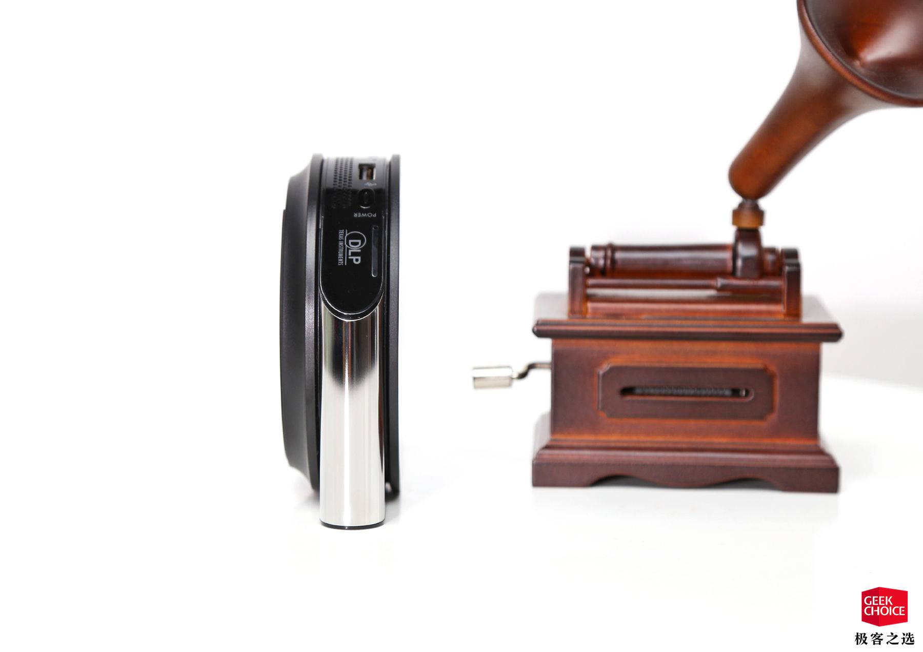 坚果t9投影仪怎么连接手机,坚果t9投影仪无线网络很弱