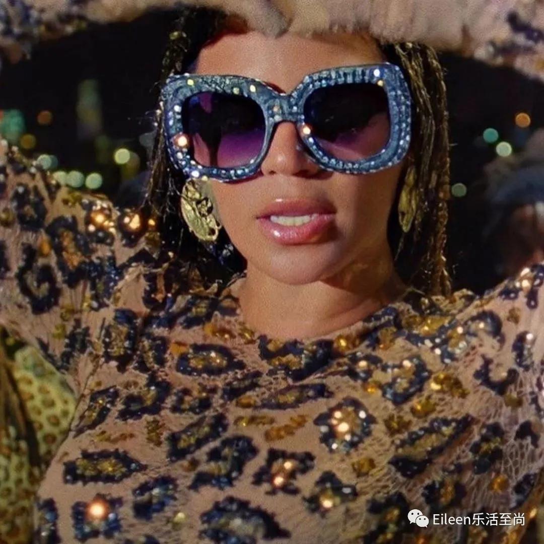 包下所有的豪车劳斯莱斯,包下整个奢侈品