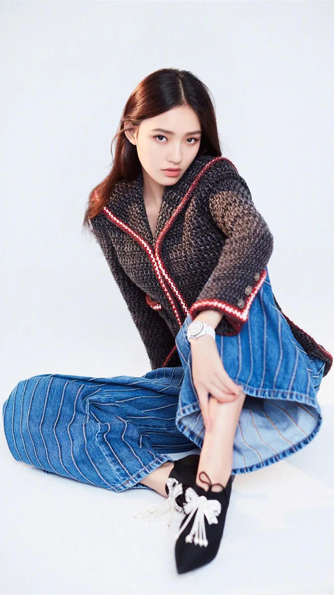 明星穿搭图片素材,明星新款服装图片大全