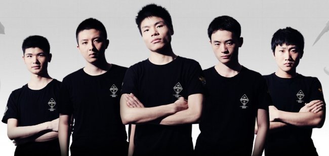 英雄联盟比赛阵容英雄,英雄联盟年度最佳阵容