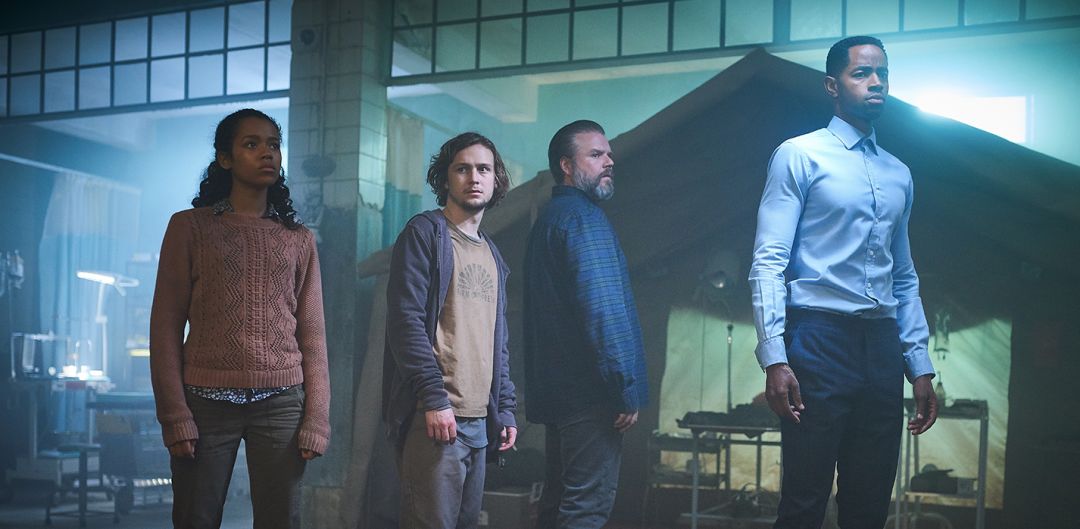 密室逃脱出来才是真正的密室逃脱,类似密室逃生的电影