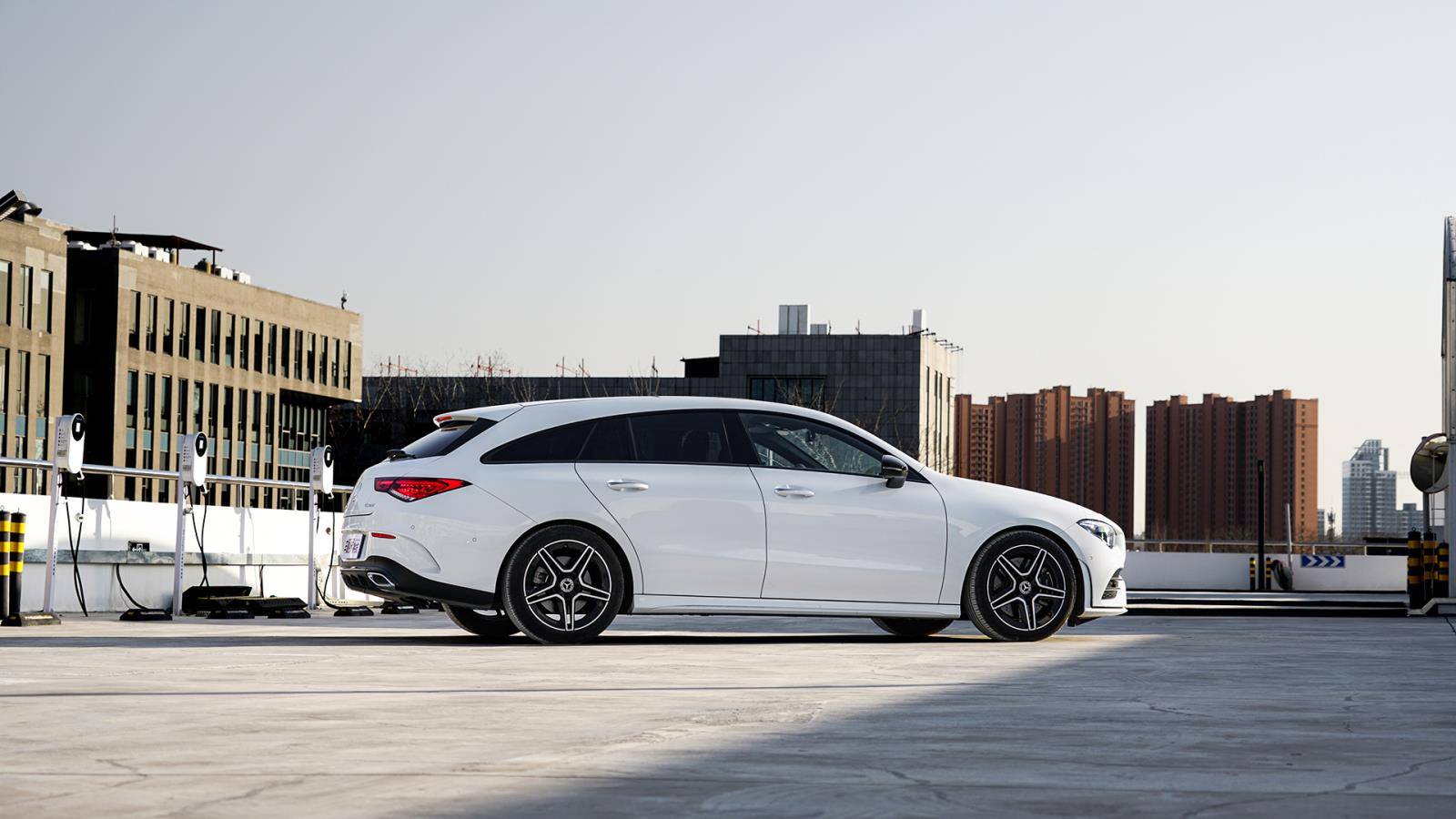 奔驰cla260猎装评测,21款奔驰cla2604matic试驾