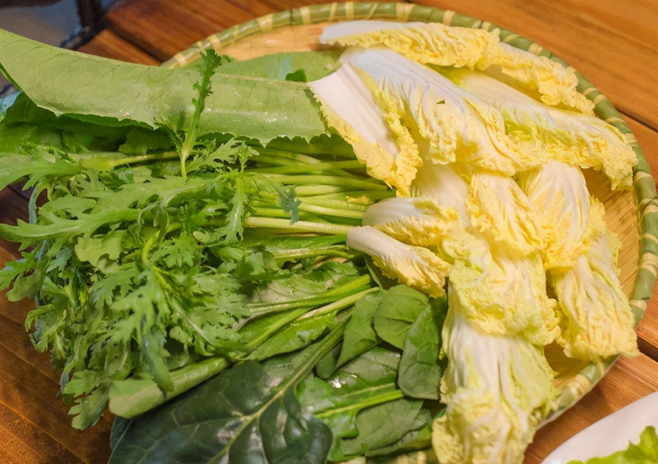 吃火锅必买的食材去哪里买,在家吃火锅必备的菜