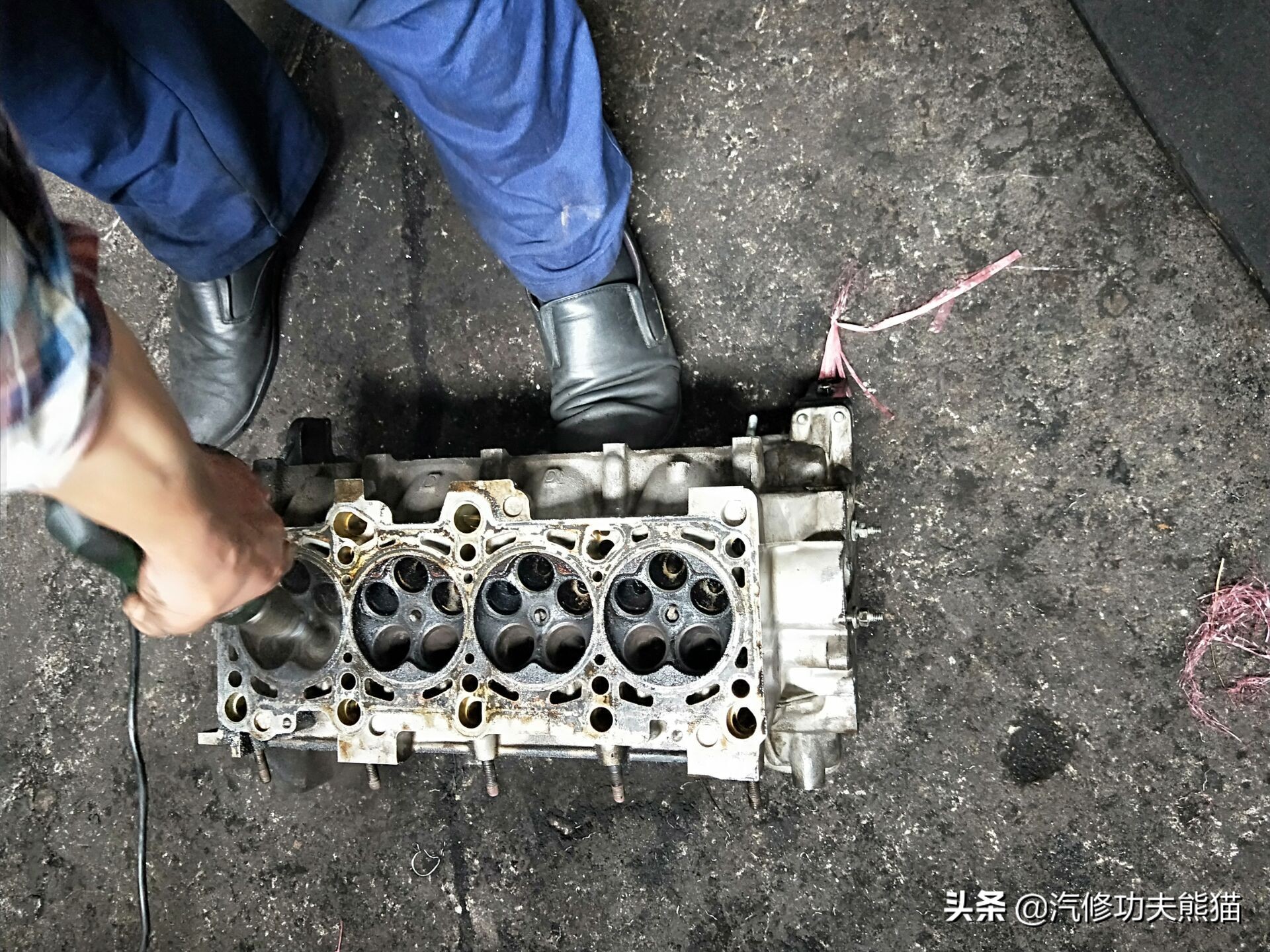 奥迪a61.8发动机大修费用,老款奥迪a6六缸发动机大修全过程