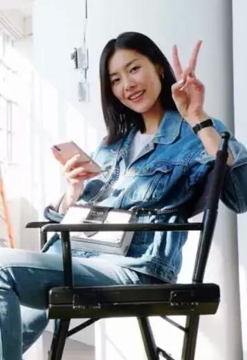 刘雯同款平价包,刘雯同款圆筒包