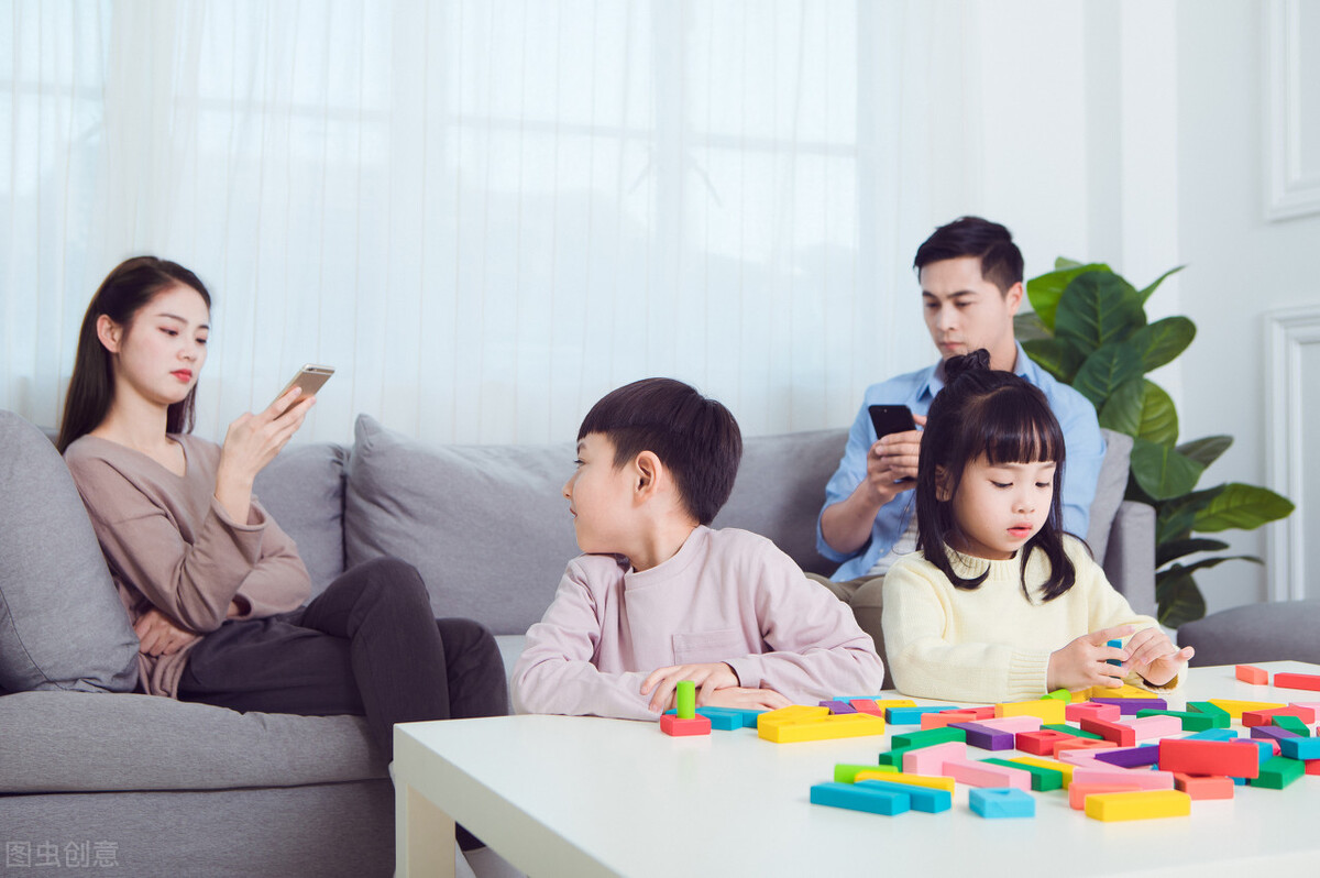 怎么消除母亲和女儿的代沟 (怎么消除跟爸妈之间的代沟)