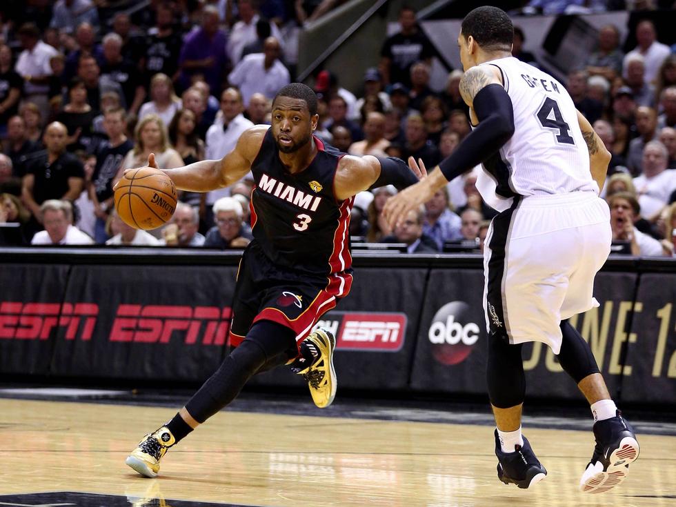 小皇帝是nba球星谁的绰号,nba所有球星的绰号英语