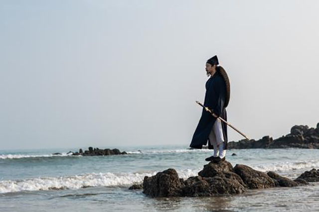 4米高墙一跃而上！陈师行再现轻功绝学，不同于闫芳雷公之流