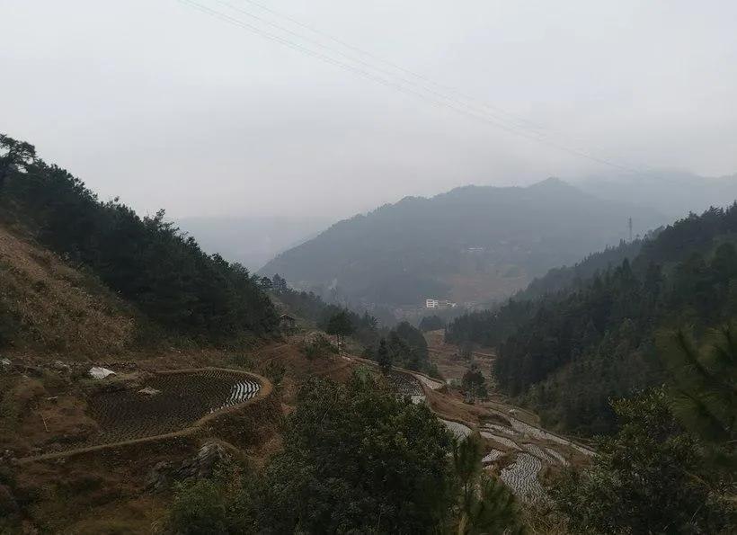 贵阳小伙骑摩托到拉萨,贵州小伙骑川崎去西藏