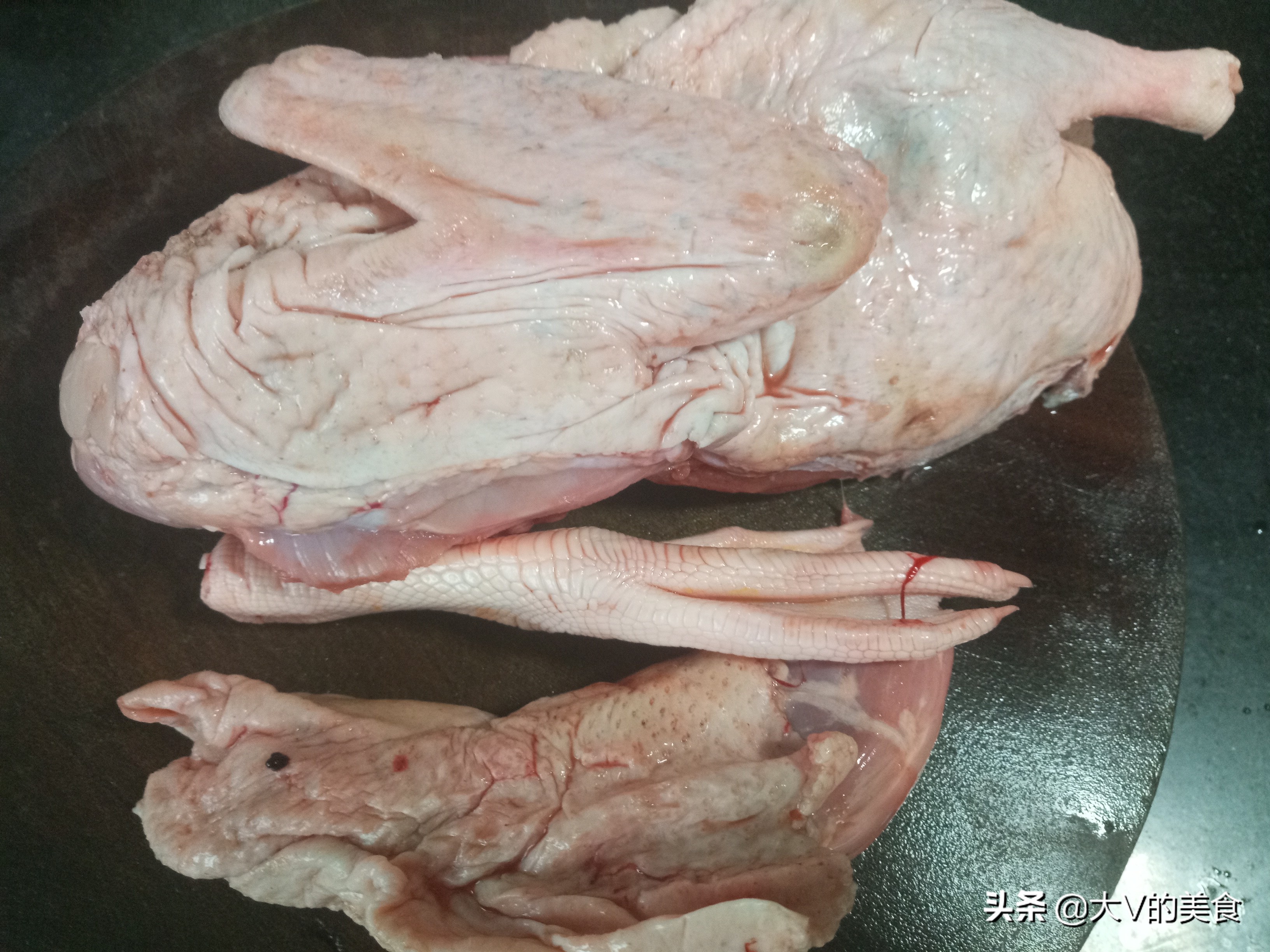 西红柿鸭肉汤简单做法,西红柿焖鸭肉