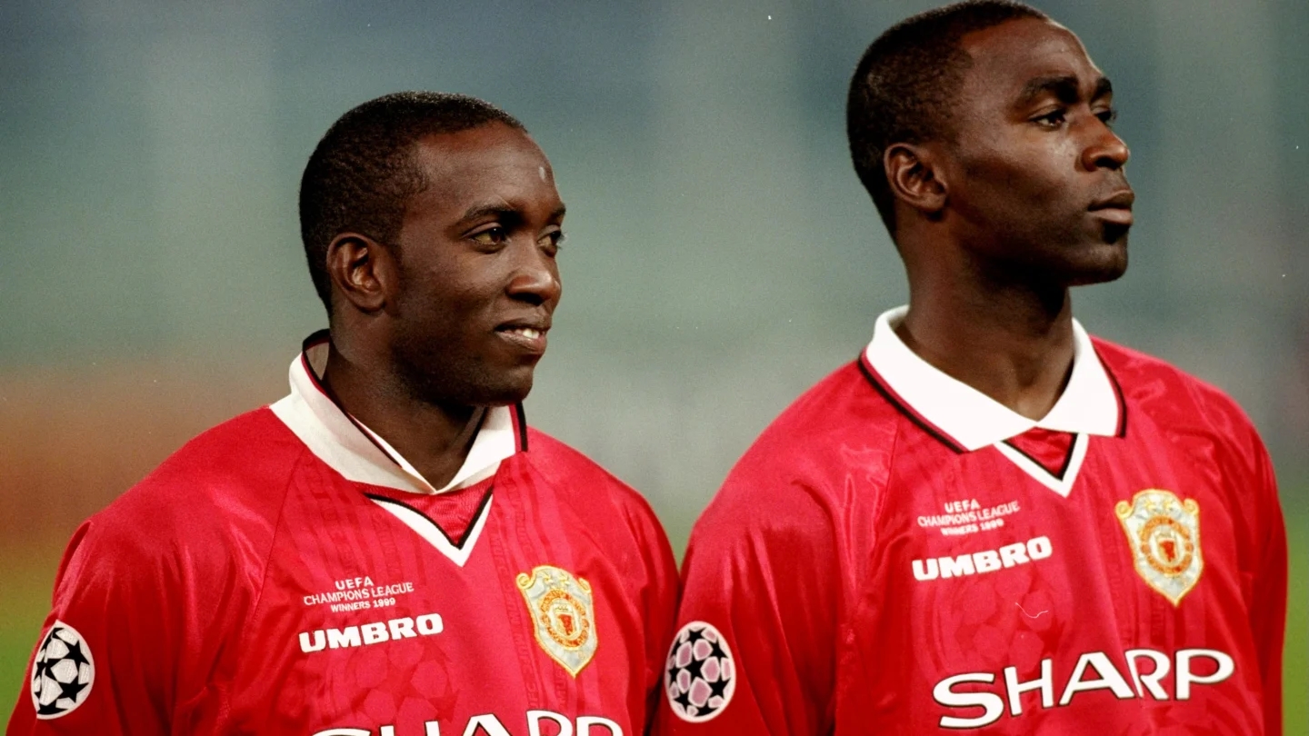 现代足球比赛中中锋位置的定义,足球里的中锋有什么要求