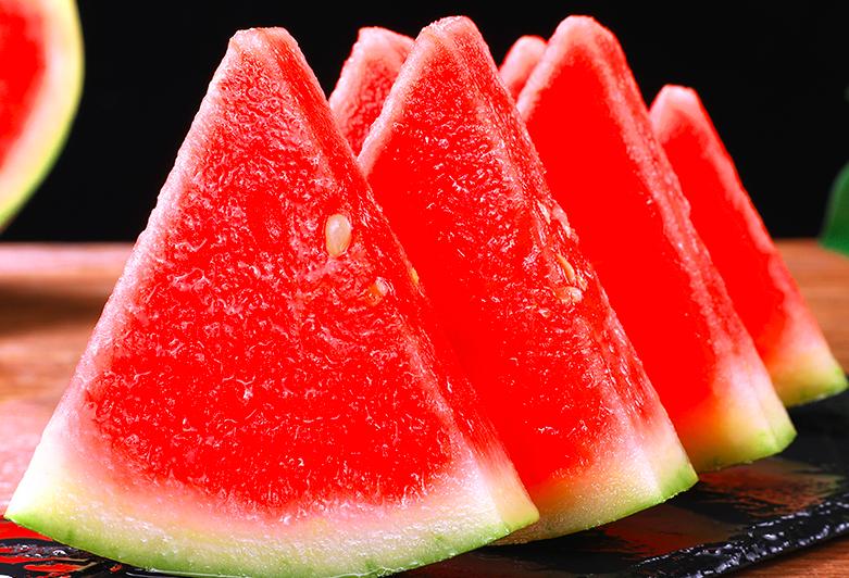 麒麟瓜和普通的西瓜有什么区别,西瓜8424和麒麟瓜的区别