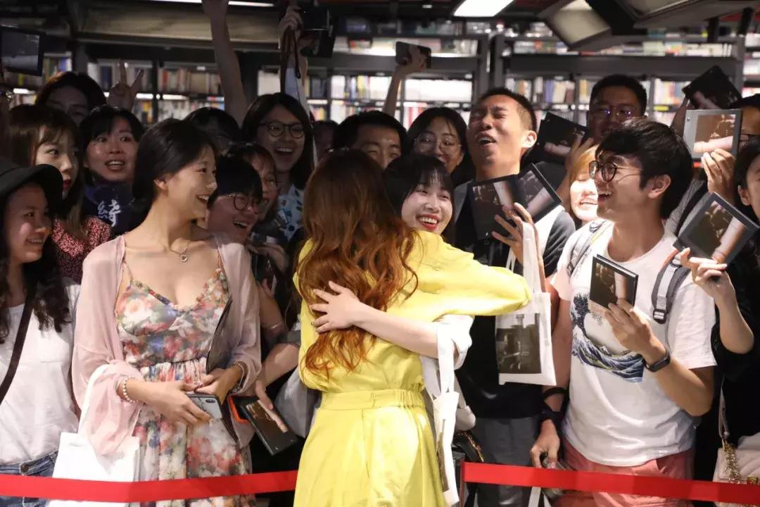 福利｜陈绮贞携新专辑《沙发海》来北京：延续谱写我们的第21年