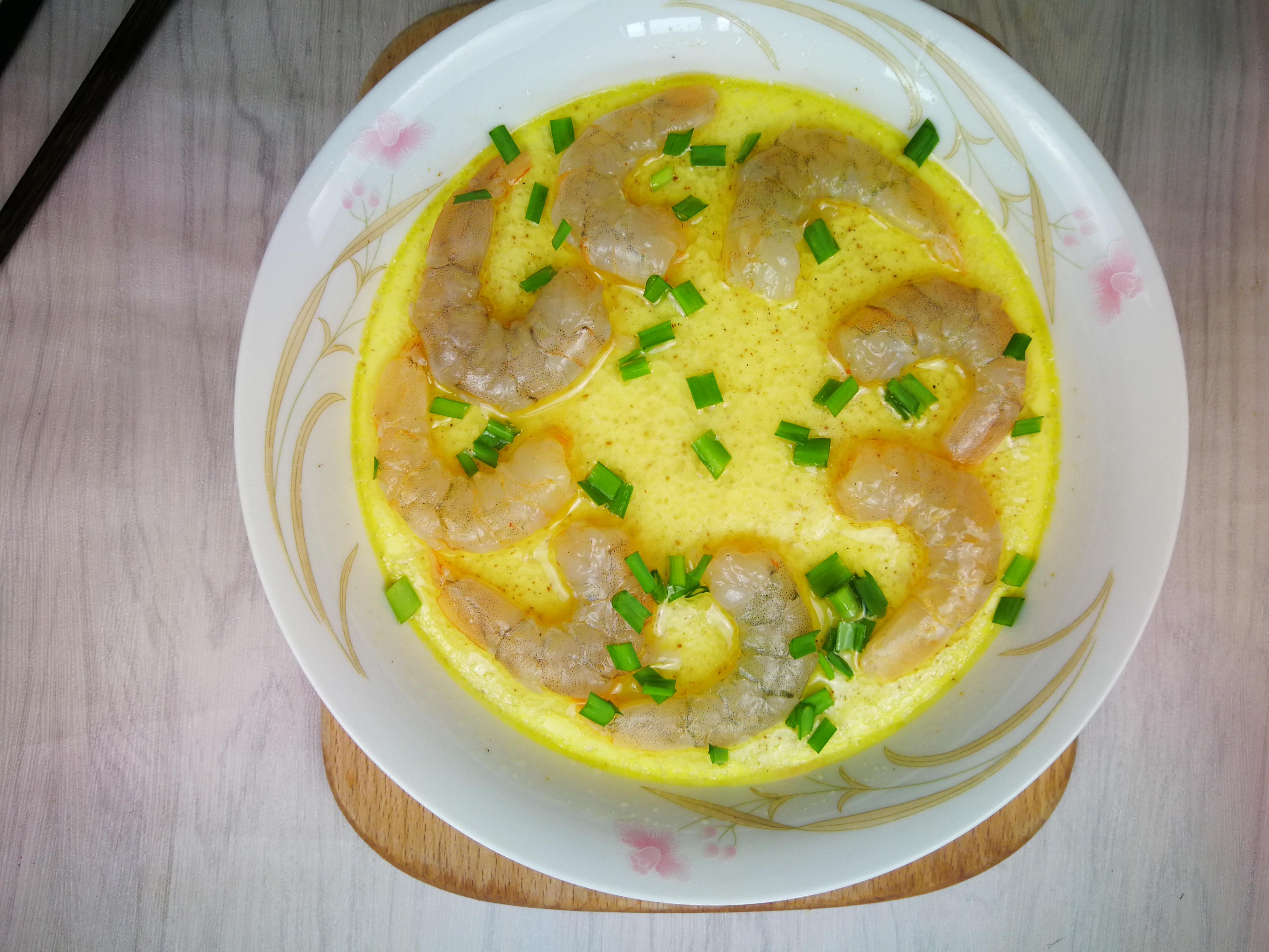 怎么做虾仁蒸糕好吃,家常虾仁鸡蛋糕做法