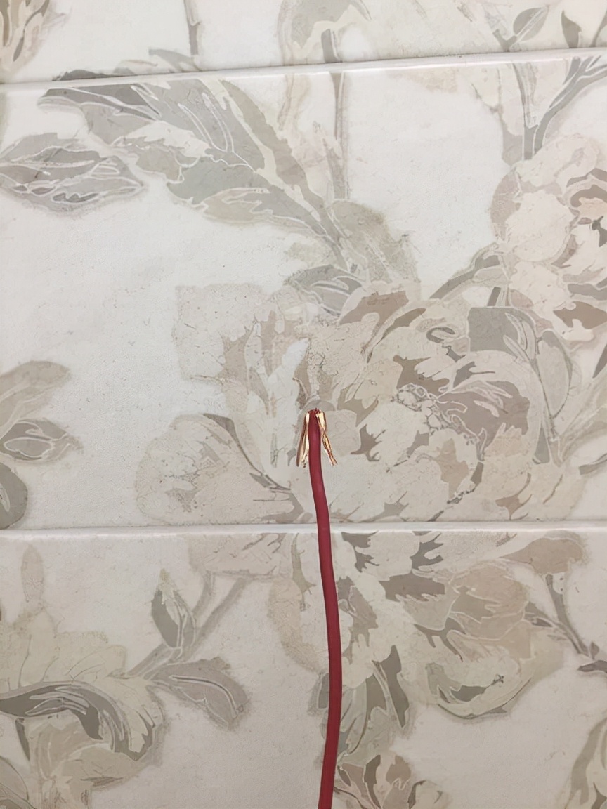 浴室有头发堵了怎么快速疏通,如何清理浴室下水道头发