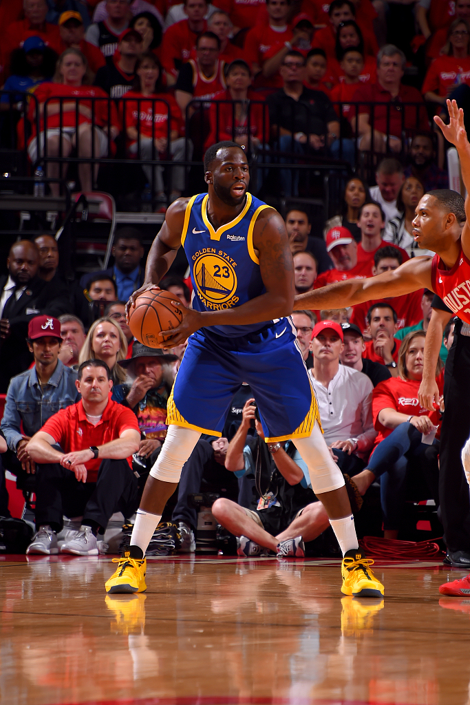 谢谢你们曾经看轻我,谢谢你们曾看轻我