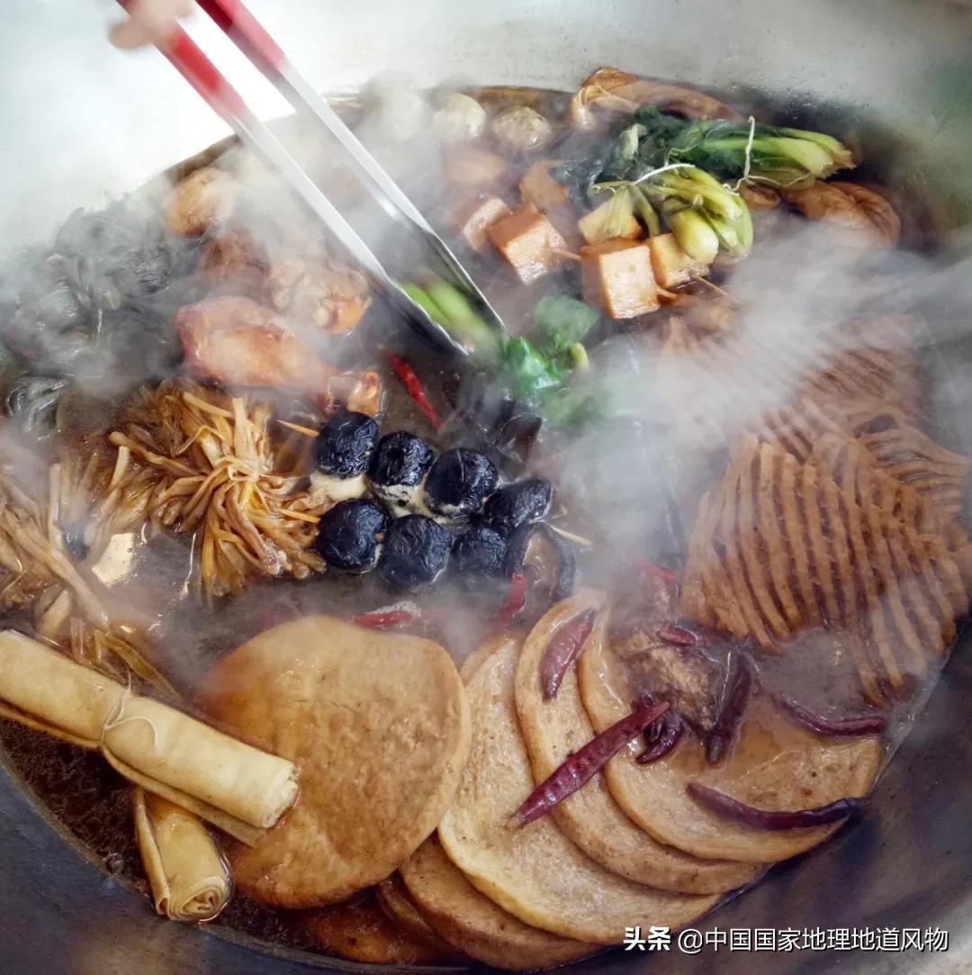 济南把子肉和干饭的区别,正宗的干饭把子肉