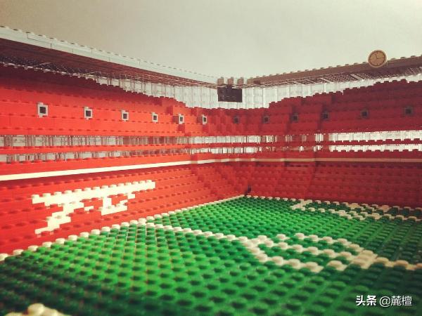用乐高还原足球世界杯,足球比赛乐高搭建