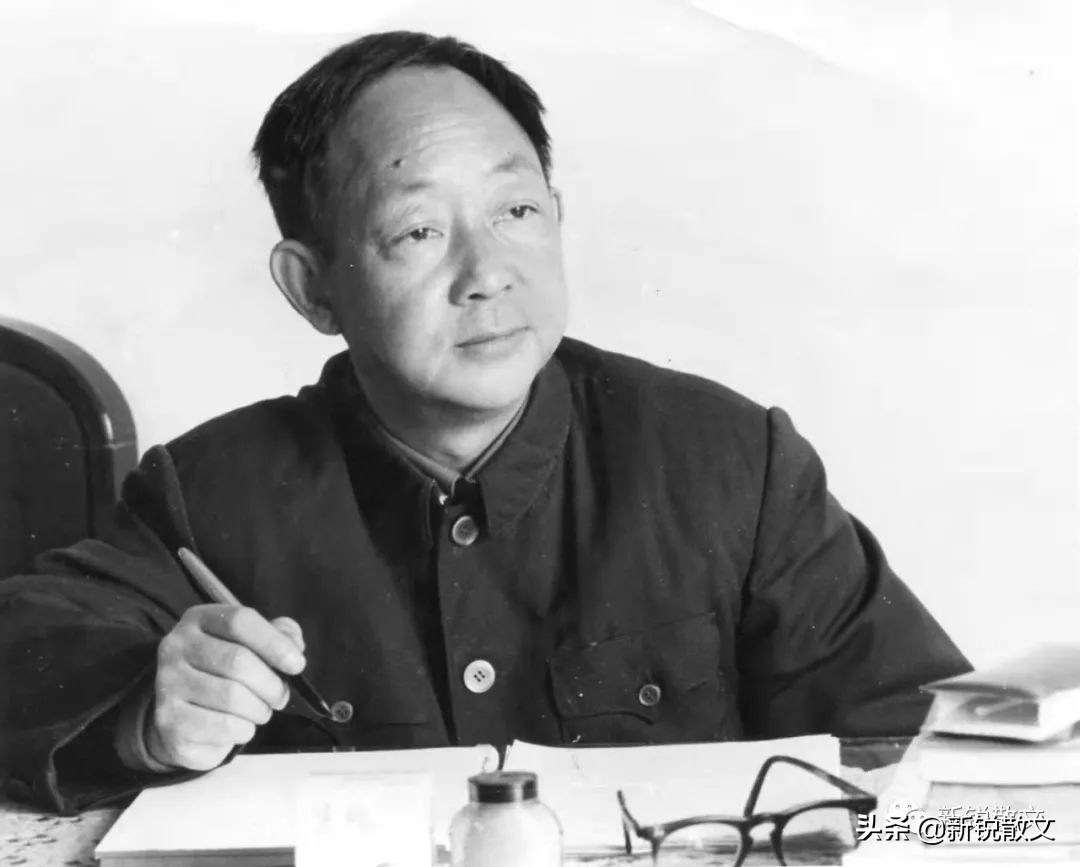 追忆鄢国培：初次见面，叫他鄢主席、鄢老师，他都说不好