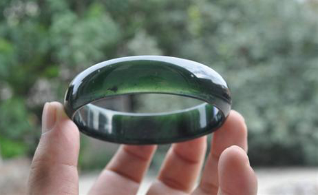 中国四大名玉和田玉,和田玉为什么比蓝田玉价值高