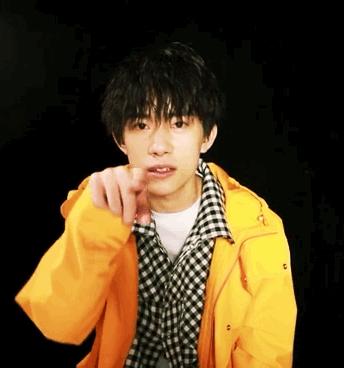 今年流行秋装明星同款,超薄明星同款春装