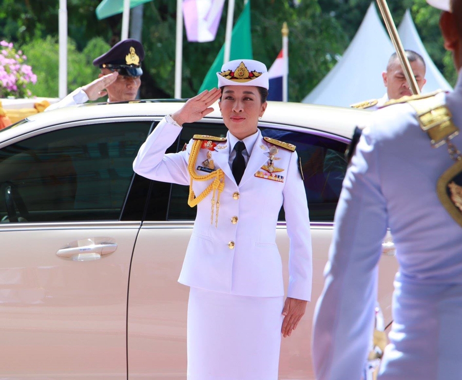 泰国的长公主是海军上将军衔，喜欢跑全马，皇家卫队要陪她跑