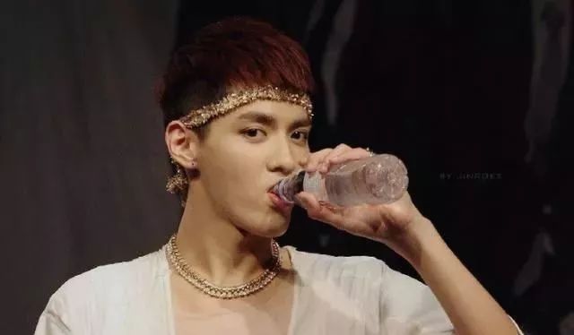 护肤小知识每日一条妙招文字,简单护肤小知识