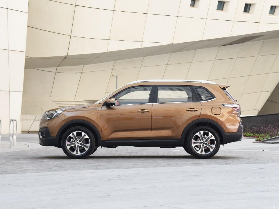 起亚智跑落地最低多少钱新款,起亚智跑2020款落地价格