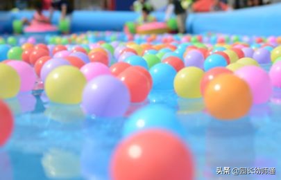 夏日炎炎宝宝玩水,孩子夏天玩水好处