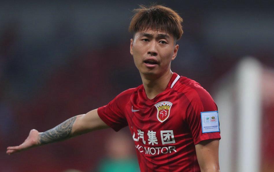 中国足球令人伤心时刻,孙继海和傅欢比赛视频