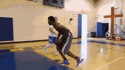 之前一个特别火的转身过人,转身过人集锦超燃剪辑心如止水