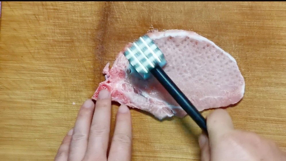 大排要这么做，吃起来嫩而不柴，浓油赤酱，入味可口