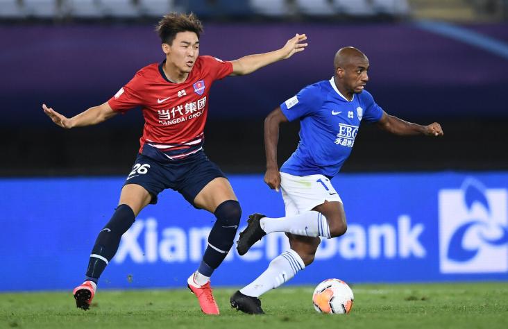 中超重庆队最新消息,中超劲旅引援申花锋霸