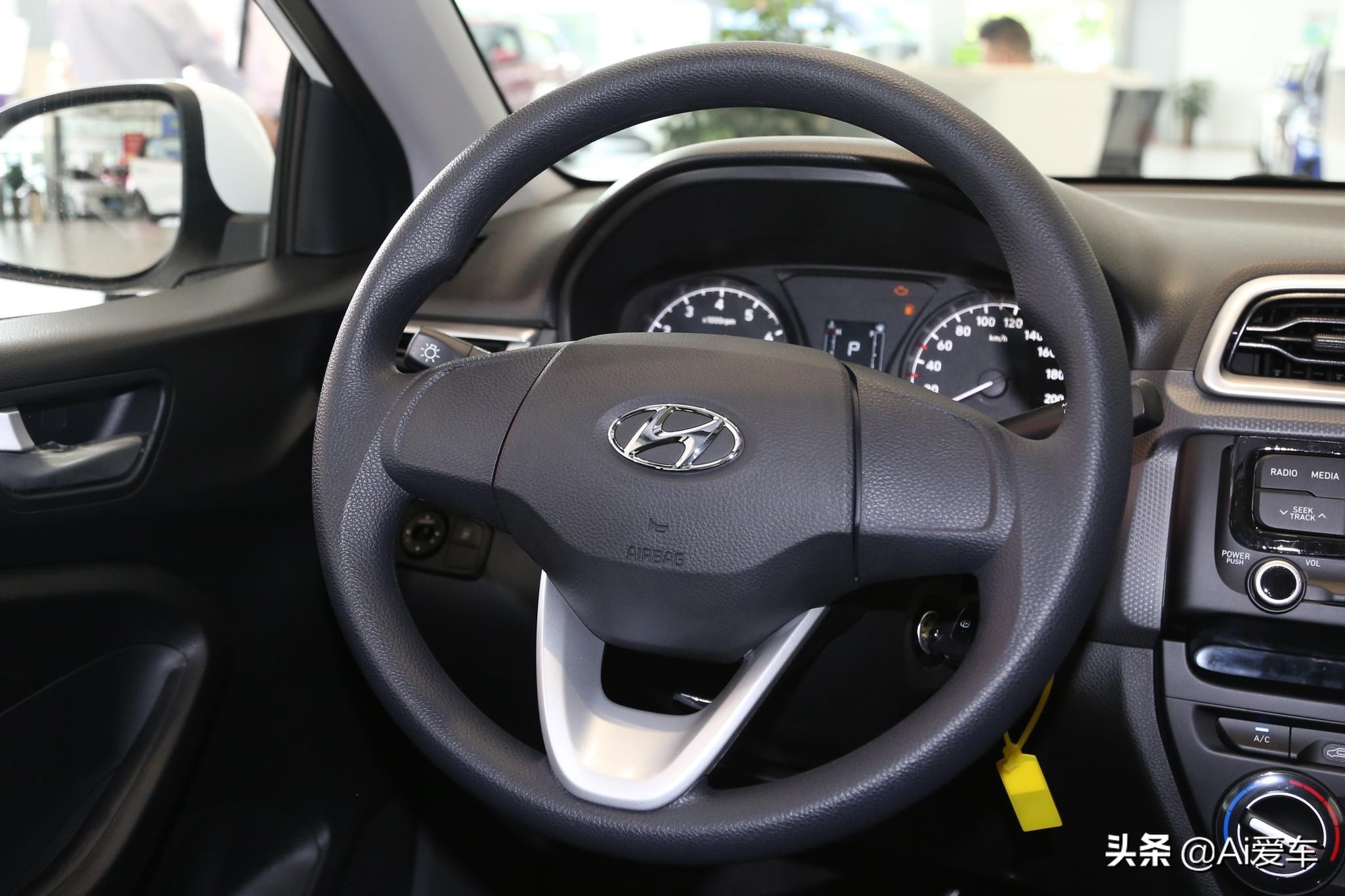 2015自动挡瑞纳,比飞度省油家用挺合适